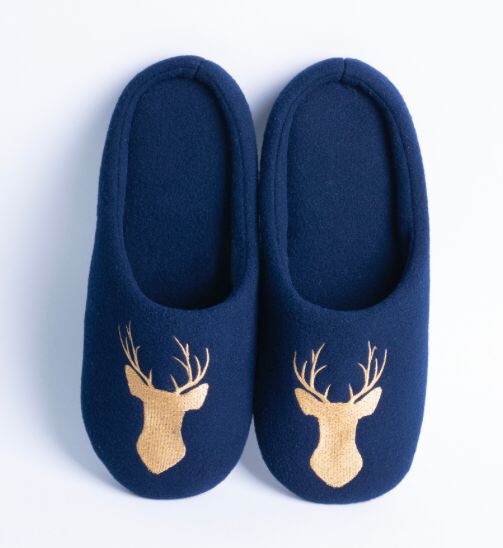 Gold Chill Deer 🦌